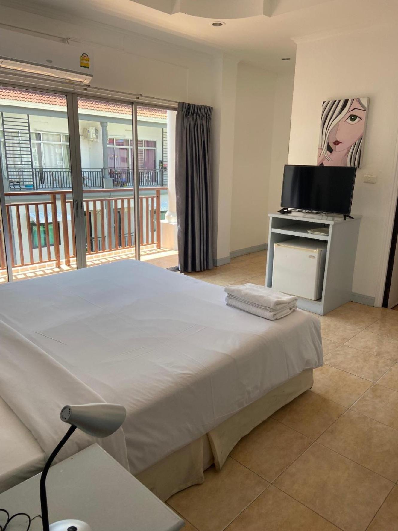 Gorgeous Boutique Room Patong Exterior photo