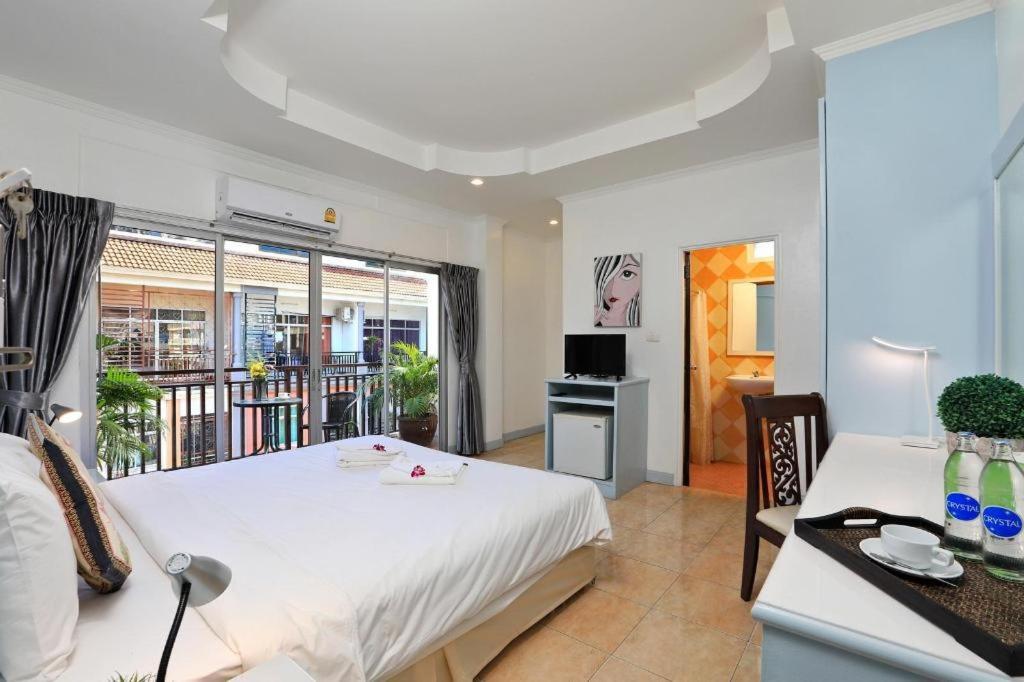 Gorgeous Boutique Room Patong Exterior photo