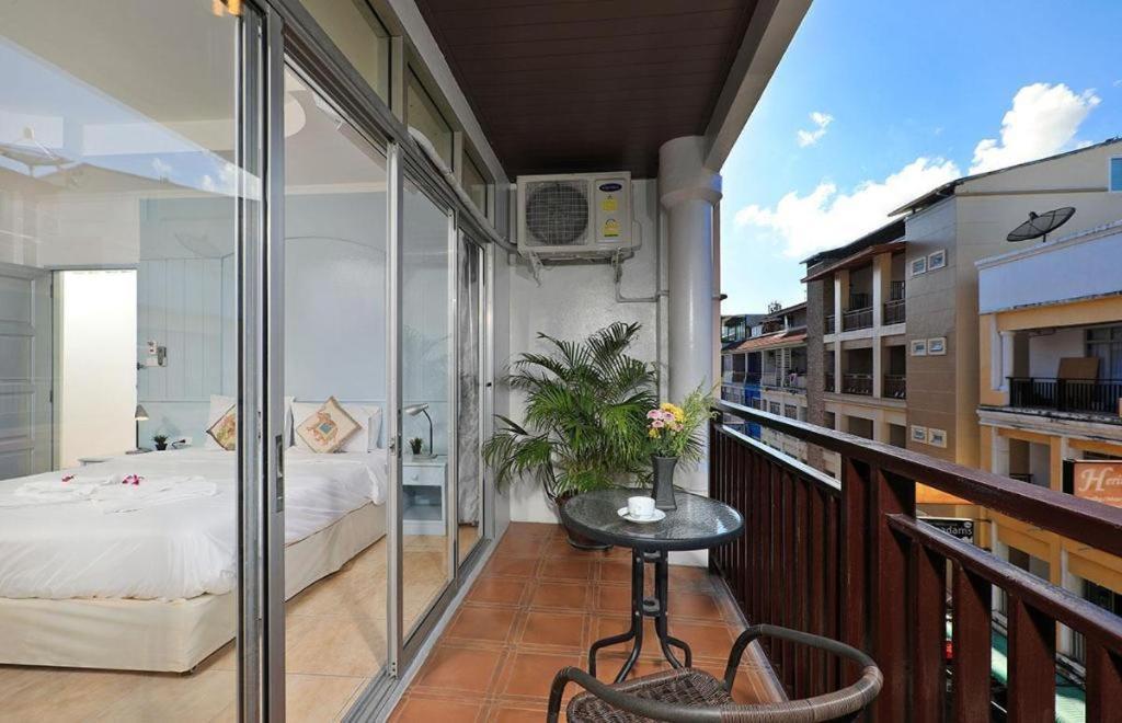 Gorgeous Boutique Room Patong Exterior photo